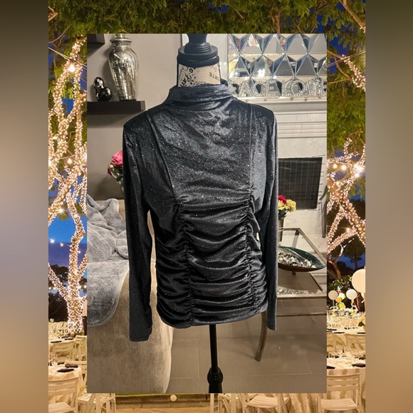 🆕 Beautiful, Sparkly ~ A Love Story Blue Sparkle Top - Picture 3 of 15